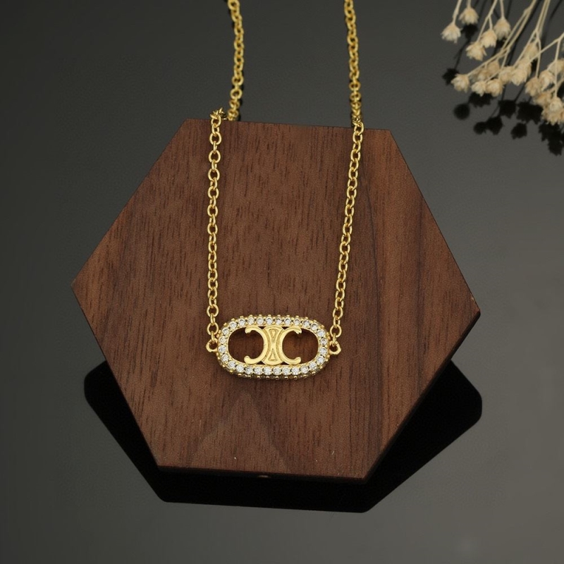 Ce1i*e necklaces